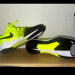 Nike Air Zoom Vapor court XC Size 10.5  Tennis Court Shoe